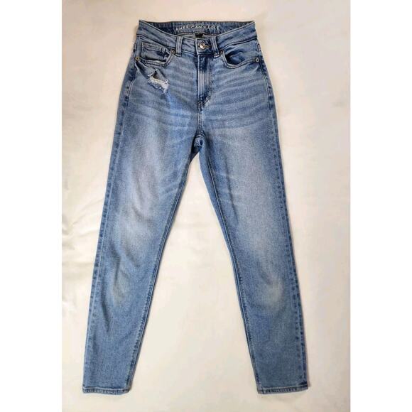 Sz 000 American Eagle Mom Straight Leg Jean Women’s Size Denim Jeans Light Wash - Picture 2 of 8